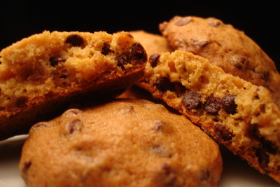 pumpkin_chocolate_chip_cookie
