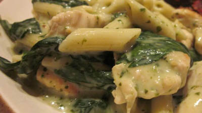 pesto_chicken_florentine